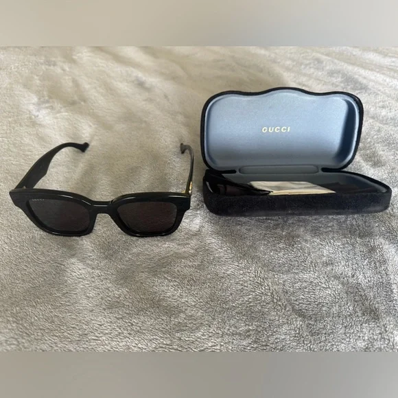 Gucci Women's GG0998S Sunglasses - Picture 8 of 9